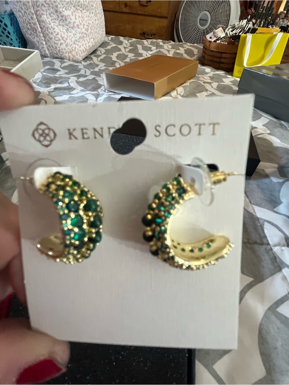 Accessories subcategory identification